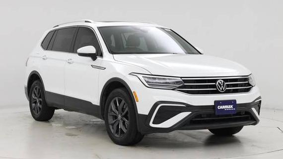 VOLKSWAGEN TIGUAN 4MOTION 2022 3VV2B7AX3NM139276 image